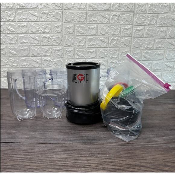 Magic Bullet MBR-1701 17-Piece Express Mixing Set High-Speed Blender Easy To Use - Picture 6 of 7